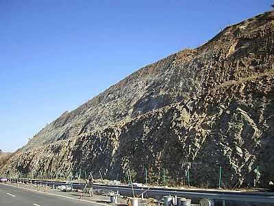 長江三峽邊坡治理工程